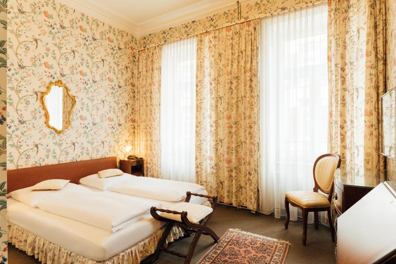 Das Kleine Hotel In Ruhiger Stadtlage Висбаден Экстерьер фото