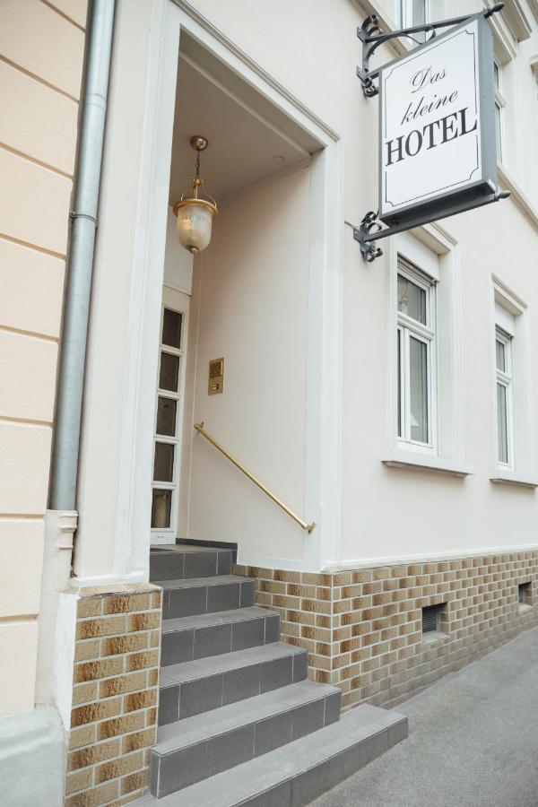 Das Kleine Hotel In Ruhiger Stadtlage Висбаден Экстерьер фото